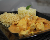 Estrogonofe de frango maravilhoso e fácil de fazer que peguei no caderno de receitas da minha avó