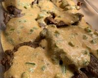 Filé ao molho de mostarda