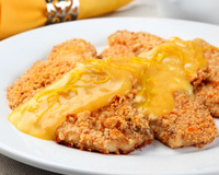 Filé de peixe assado com molho de laranja: confira a receita