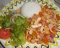 Grão-de-bico com frango