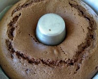 Bolo de chocolate com água