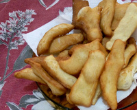 Bolinho com massa de pão