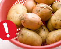 Com quantos anos você descobriu que esse é o jeito certo de guardar batata para que ela fique fresca por mais tempo