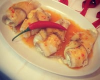 Filé de Peixe ao Molho de Pimenta Vermelha e Laranja