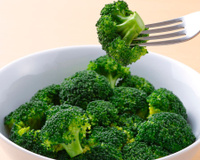 Nem cozido, nem assado: como cozinhar brócolis corretamente para aproveitar todos os nutrientes e potencializar a alimentação