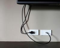 Adeus fios à mostra na parede: as melhores formas de esconder os cabos e ter um ambiente clean e organizado