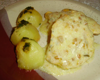 Frango com creme de cebola