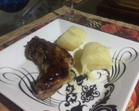 Costelinha de porco assada com mel e limão