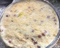 Macarrão com bacon e molho branco