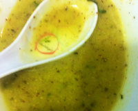 Molho de limão e ervas finas para frango ou peixe