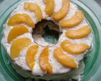 Bolo gelado de pêssego