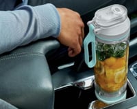 Prepare seus shakes e vitaminas em qualquer lugar: liquidificador portátil Ninja Blast Max com 30% de desconto