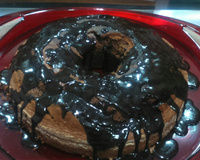 Bolo de chocolate integral com cobertura