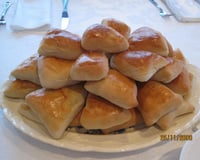 Esfiha de carne fechada