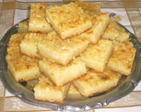 Bolo de mandioca ralada