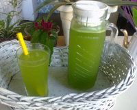 Suco de erva-cidreira (capim cidreira)