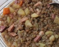 Lentilha com linguiça (receita espanhola)