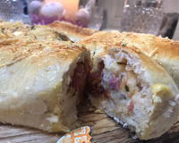 Pão recheado com lingüiça