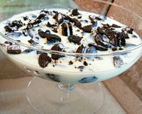 Pavê de chocolate branco com Negresco