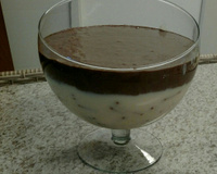 Pavê de creme belga com mousse de chocolate