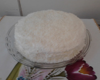Bolo de coco recheio de coco