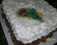 Bolo com pasta americana