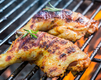 Depois que eu usei esse ingrediente no frango do churrasco, todo mundo agora quer roer até o osso