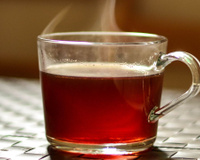 Substitua seu café por isso! Nutricionistas recomendam fortemente esta "poderosa bebida dupla" por seus benefícios anti-inflamatórios e digestivos