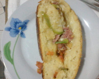 Pão de cebola e calabresa