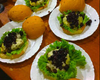 Hambúrguer com geleia de bacon