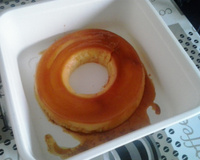 Pudim na panela de pressão elétrica