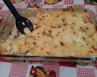 Gratinado de batata com presunto e queijo