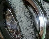 Rocambole de leite em pó com coco