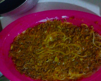 Macarrão com carne moída