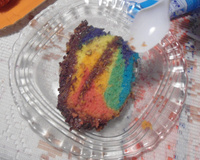 Bolo arco-íris