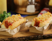 Cachorro-quente com batata palha caseira: receita fácil e gostosa