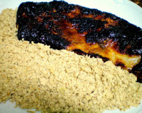 Costelinha de porco assada com mel e limão