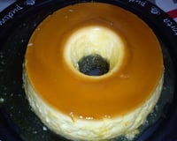 Pudim de leite condensado com coco