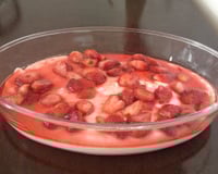 Danoninho com calda de morango