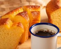Nem bolo de cenoura, nem bolo de chocolate: esse é o melhor bolo para comer acompanhado de um café quentinho