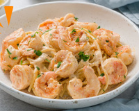 Macarronada de camarão de Dia das Mães muito saborosa e fácil de fazer para o almoço de domingo