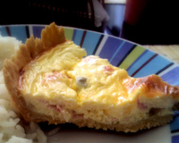 Torta maravilhosa de queijo com iogurte