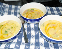 Sopa da fubá com lingüiça