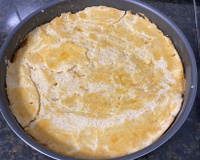 Torta de camarão com requeijão (tipo empadão)