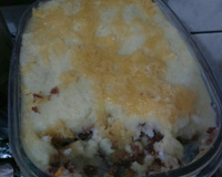 Escondidinho de carne seca com requeijão