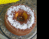 Bolo de fubá com coco