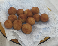 Bolinha de queijo rápida