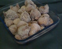 Bolinho de chuva com bananas