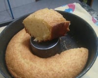 Bolo de laranja com cobertura de chocolate