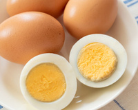 José Abellán, cardiologista: "Cada ovo que você come aumenta o colesterol, mas eles podem ser consumidos se você mantiver um bom estilo de vida. Só não faça isso todos os dias"